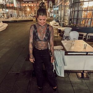 Meet your Posher, Joye